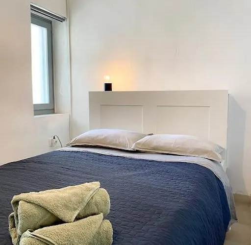 White Escape * Артемон